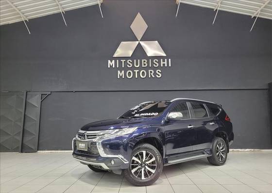MITSUBISHI PAJERO SPORT 2.4 16V MIVEC TURBO DIESEL HPE AWD AUTOMÁTICO MITSUBISHI PAJERO SPORT 2.4 16V MIVEC TURBO DIESEL HPE AWD AUTOMÁTICO